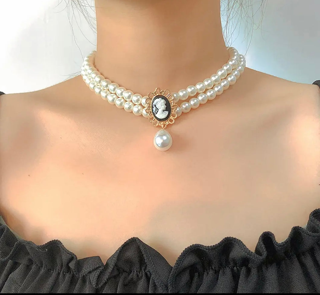 Double Pearl Choker