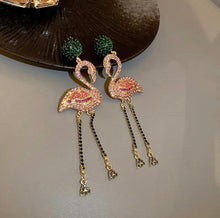 Load image into Gallery viewer, Pink Flamingo Earrings

